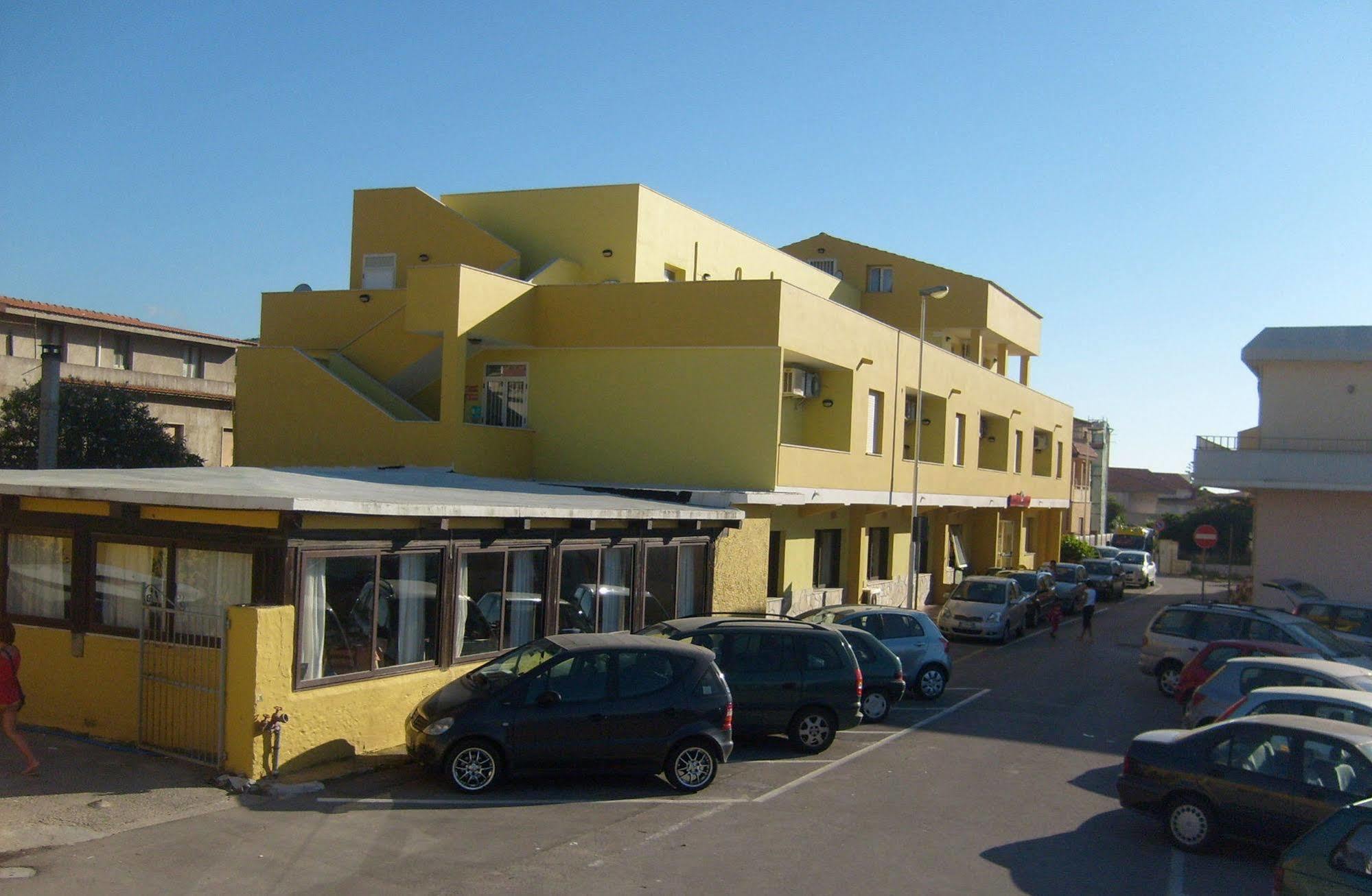 Hotel Residence Ampurias Castelsardo Exteriör bild