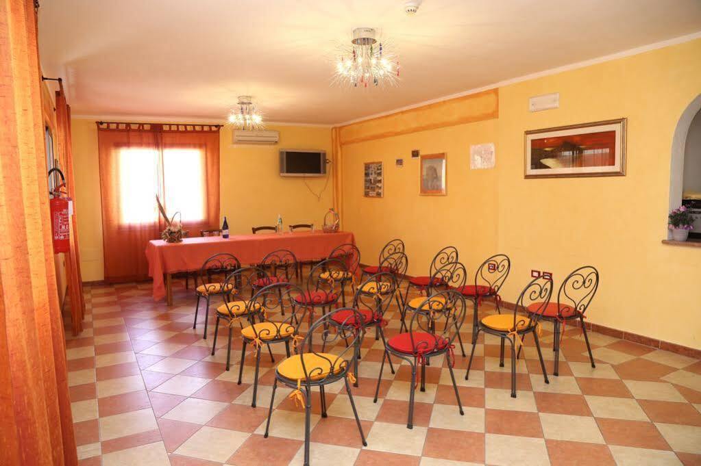 Hotel Residence Ampurias Castelsardo Exteriör bild